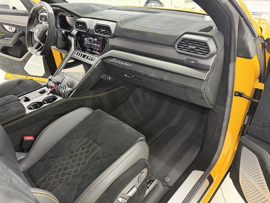 2024 Lamborghini Urus Performante - Photo 60