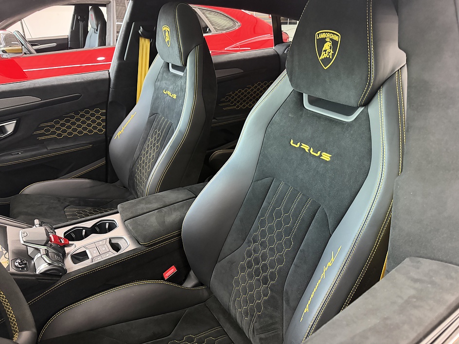 2024 Lamborghini Urus Performante - Photo 65