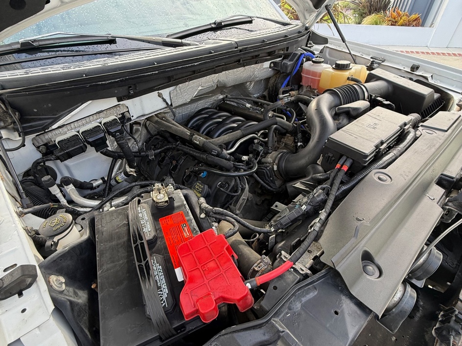 2011 Ford F-150 XLT - Photo 22