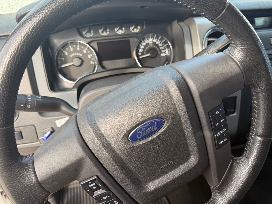 2011 Ford F-150 XLT - Photo 19