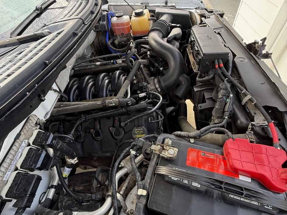 2011 Ford F-150 XLT - Photo 23
