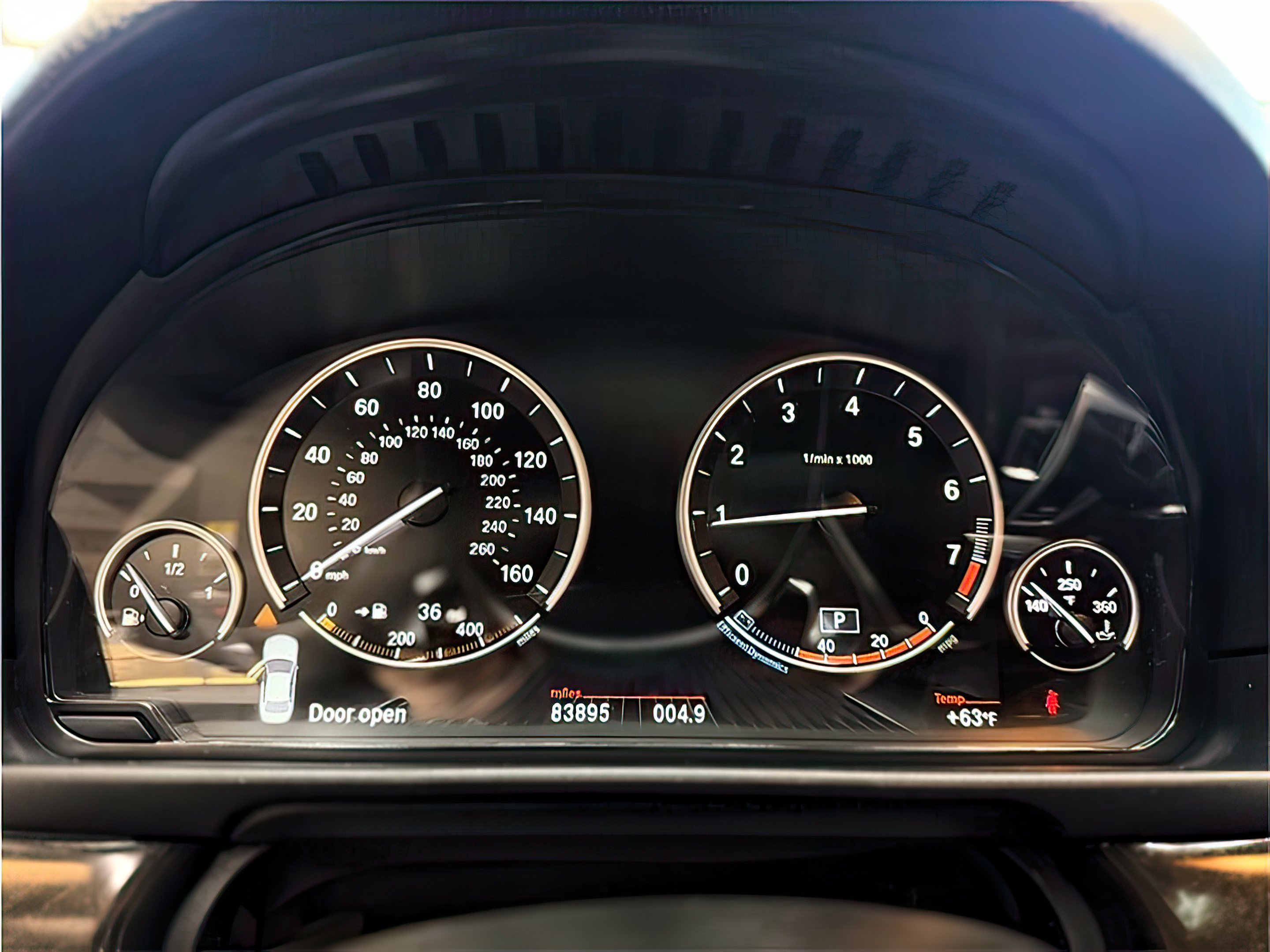 2016 BMW 5 Series 528i - Photo 27