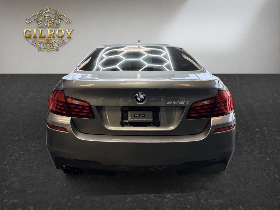 2016 BMW 5 Series 528i - Photo 18