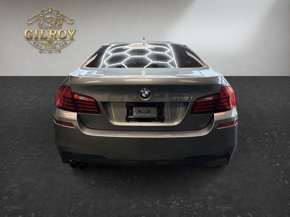 2016 BMW 5 Series 528i - Photo 38