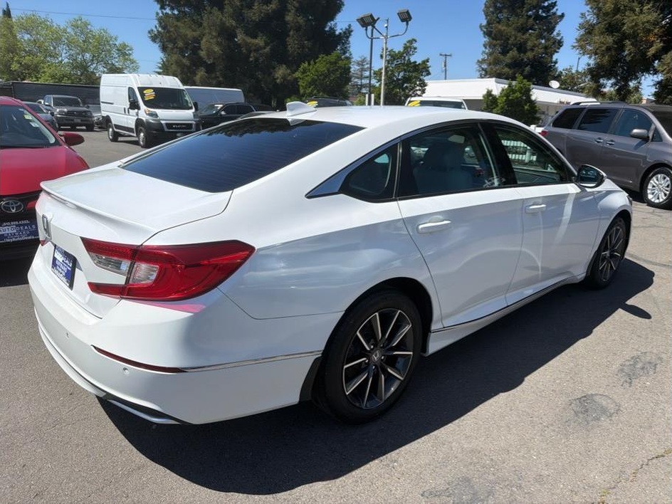 2022 Honda Accord EX-L - Photo 4