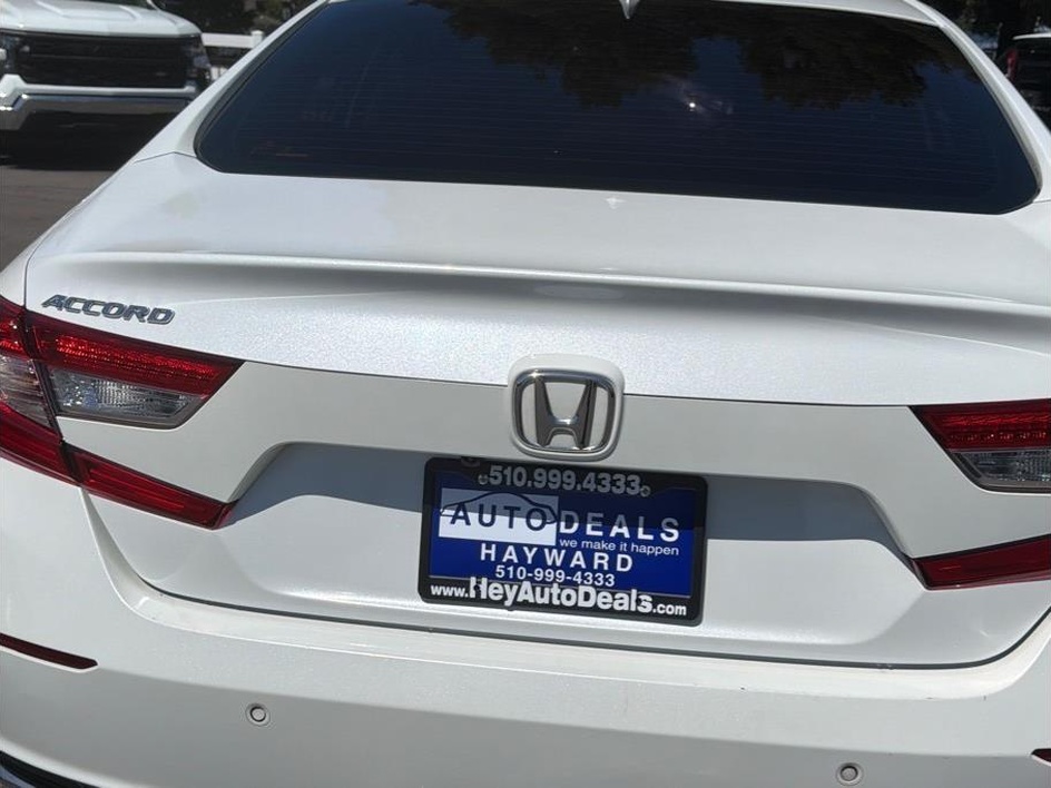 2022 Honda Accord EX-L - Photo 17