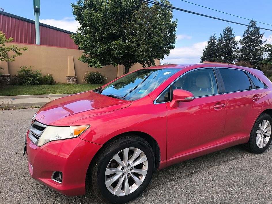 2014 Toyota Venza's photo
