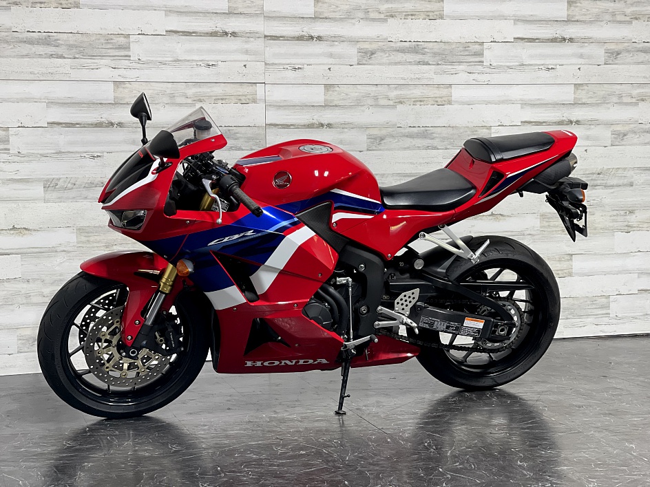 2021 cbr600rr canada