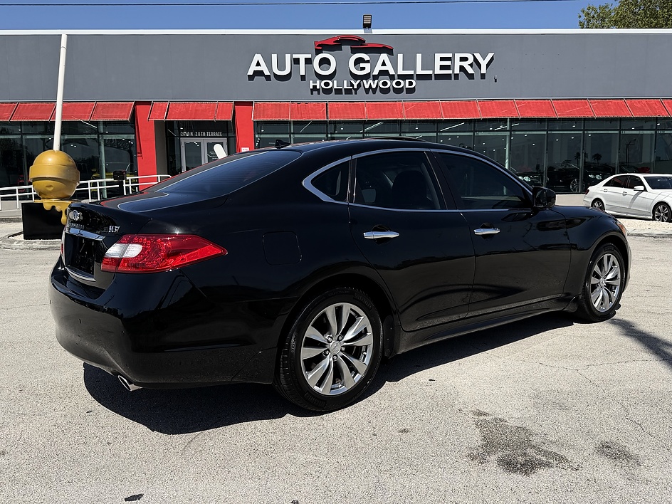 2013 INFINITI M 37 - Photo 8