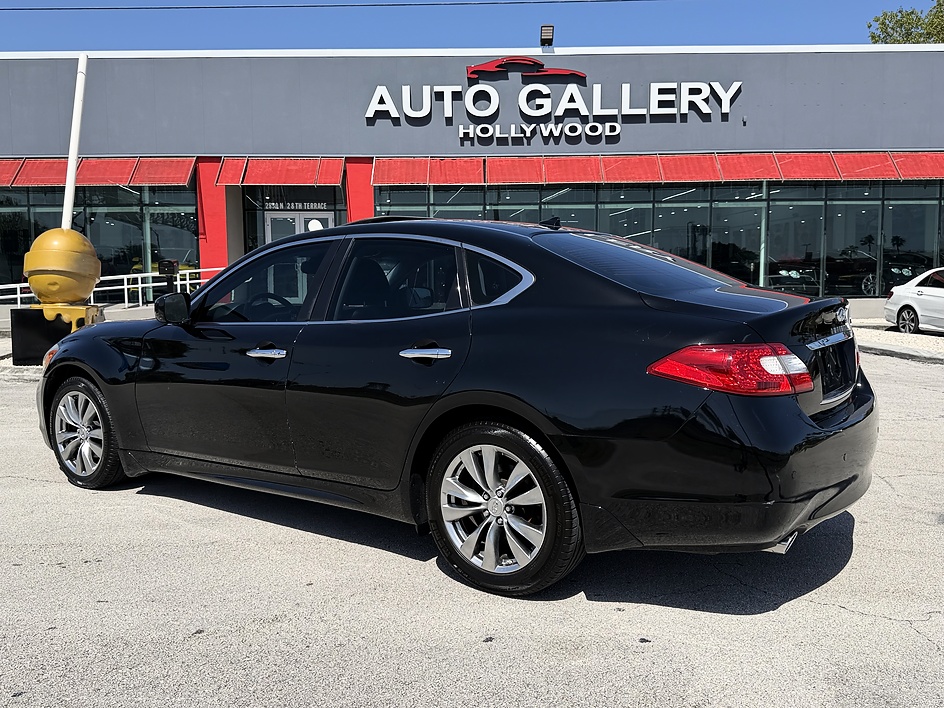 2013 INFINITI M 37 - Photo 6