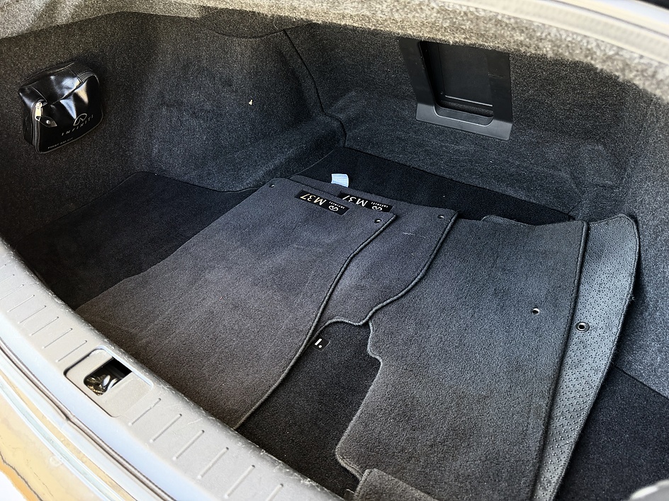 2013 INFINITI M 37 - Photo 25