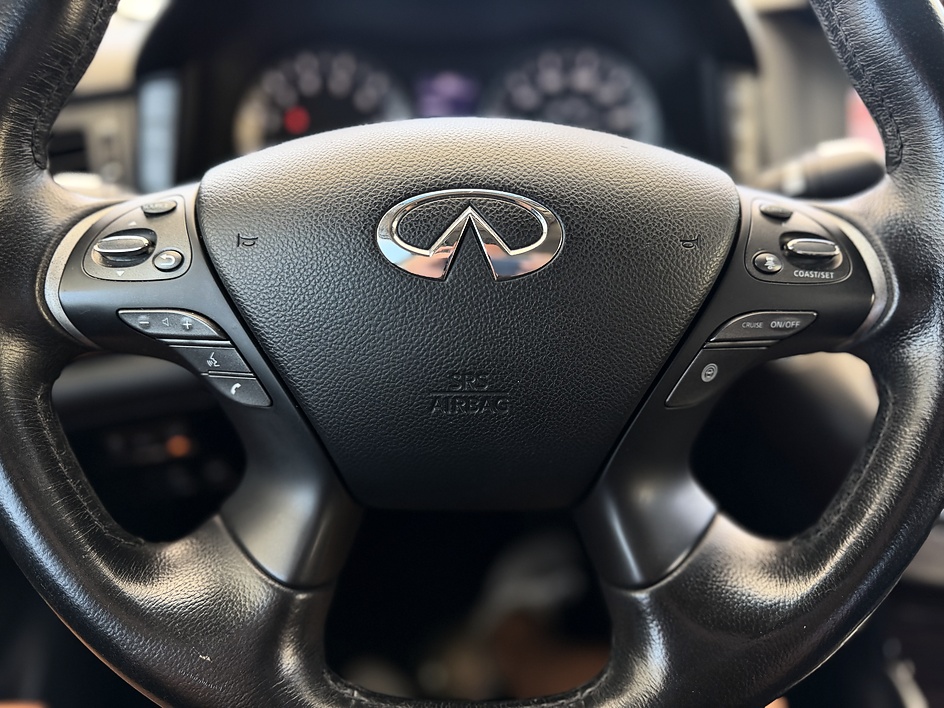 2013 INFINITI M 37 - Photo 22