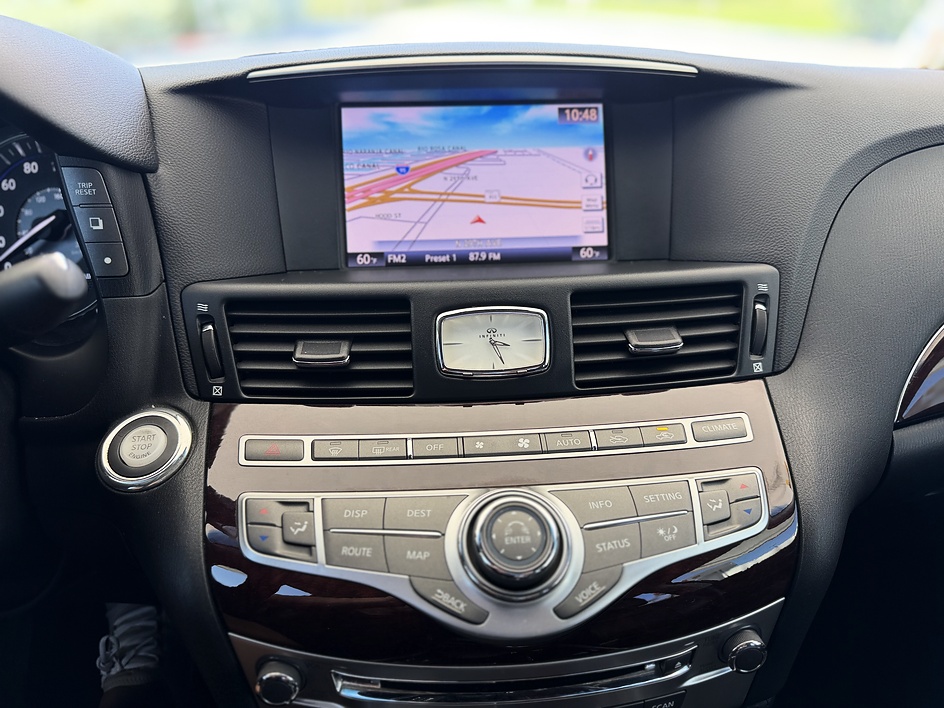 2013 INFINITI M 37 - Photo 19