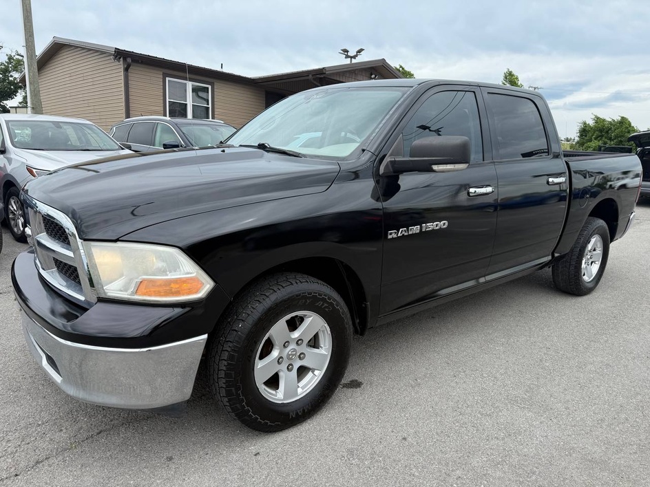 2012 RAM 1500 SLT 4x4 Crew Cab's photo