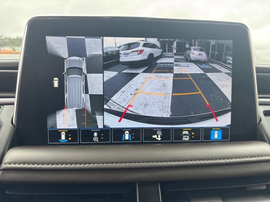 2021 Chevrolet Tahoe Z71 - Photo 9