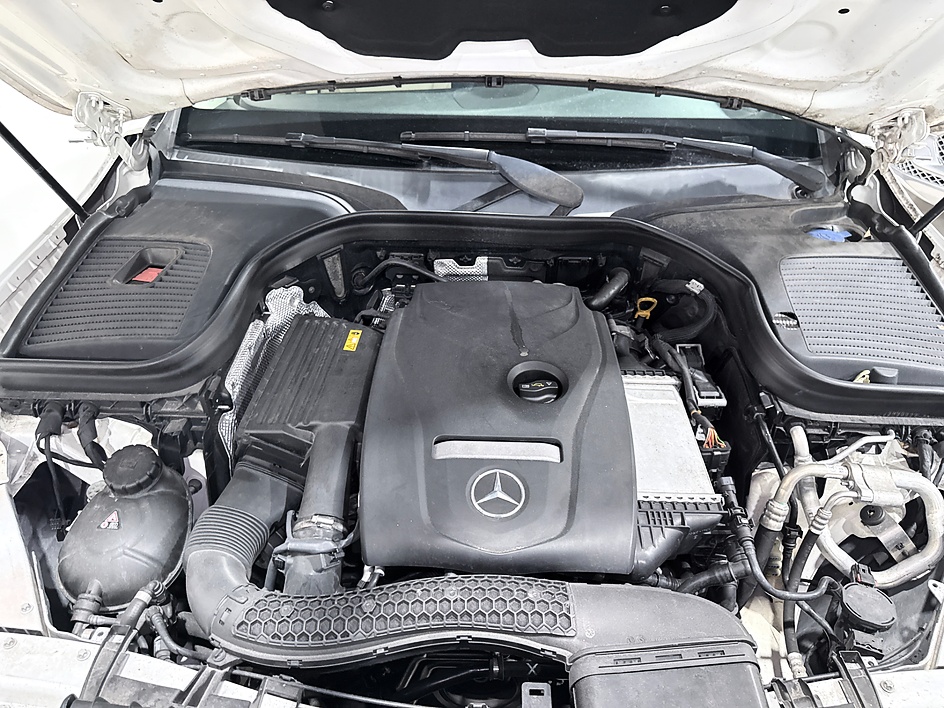 2019 Mercedes-Benz GLC GLC300 - Photo 42