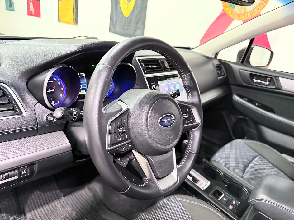 2018 Subaru Outback Premium - Photo 21
