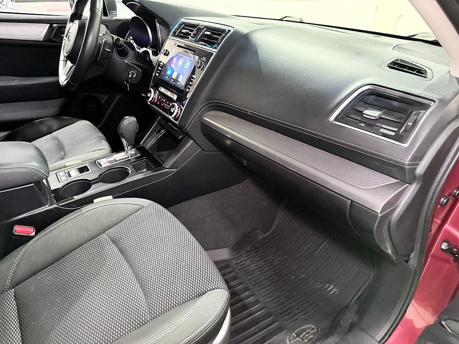 2018 Subaru Outback Premium - Photo 32