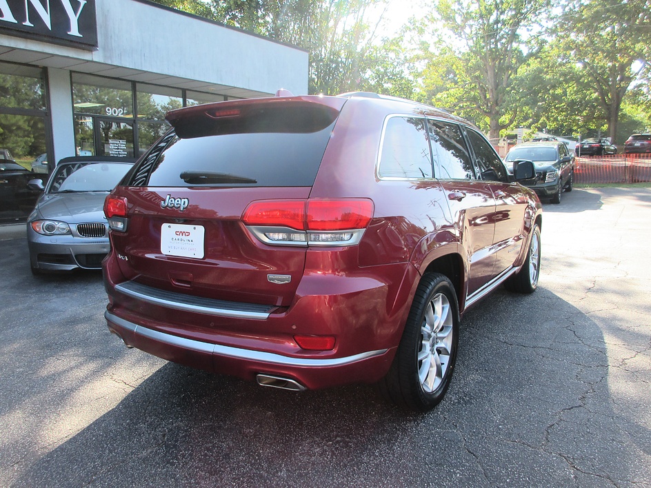 Jeep Grand Cherokee photo 5