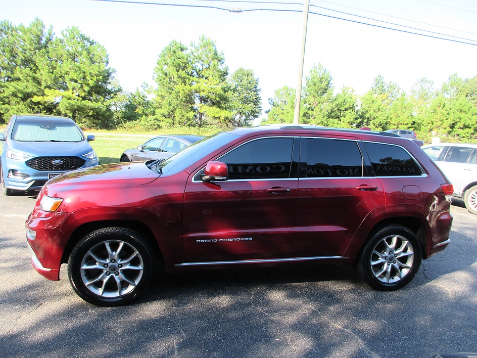 Jeep Grand Cherokee photo 8