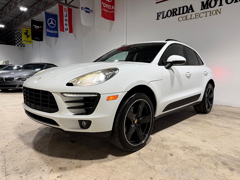 2018 Porsche Macan Base
