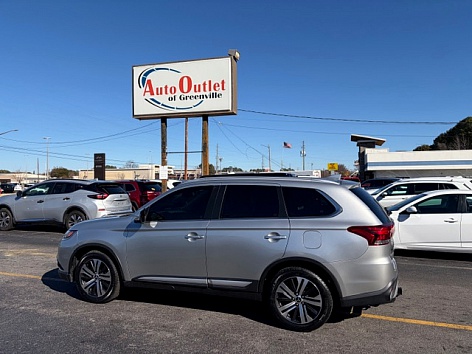 2020 Mitsubishi Outlander SEL