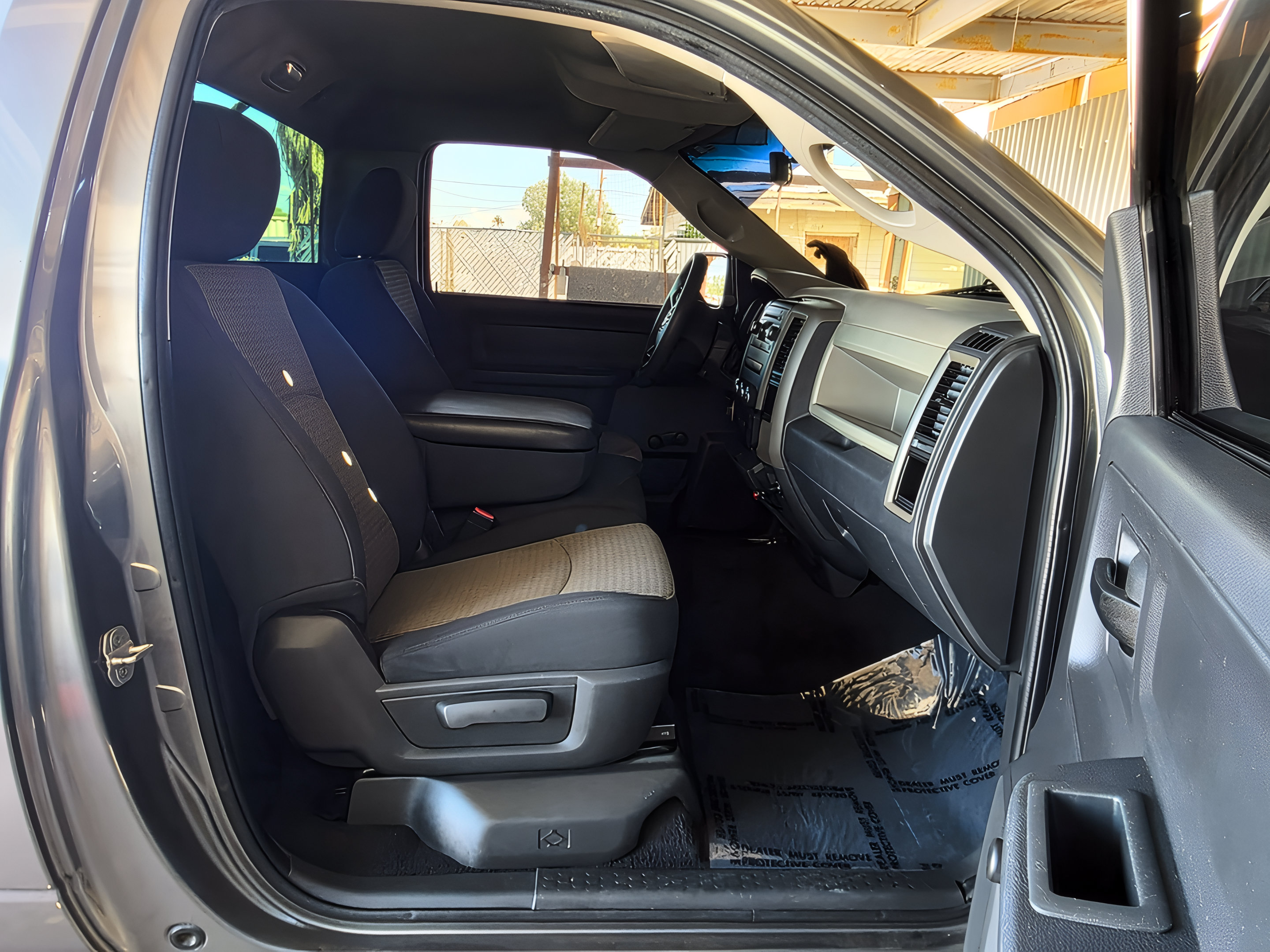 2012 RAM Ram 1500 Pickup ST - Photo 10