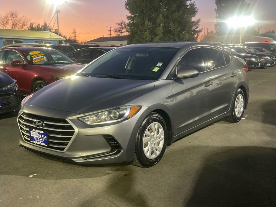 2018 Hyundai Elantra