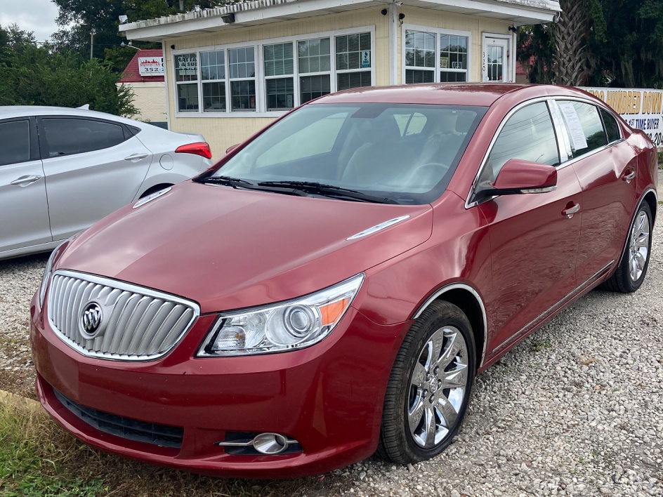 2009 Toyota Camry LE's photo