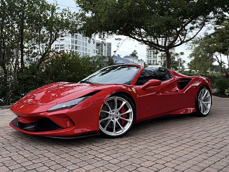 2022 Ferrari F8