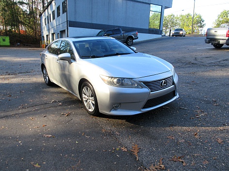2013 Lexus ES 350's photo