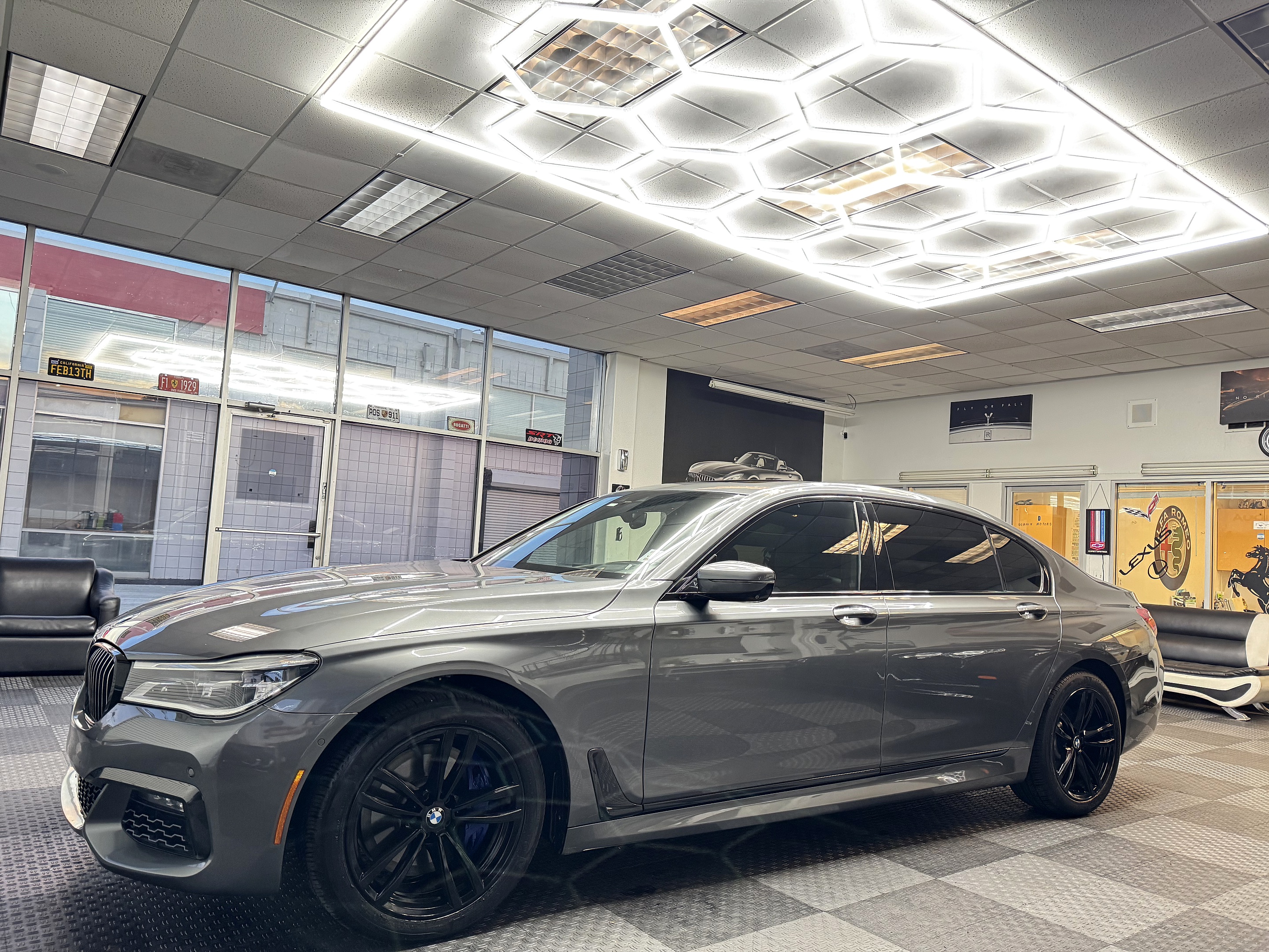 2017 BMW 7 Series 750i's photo