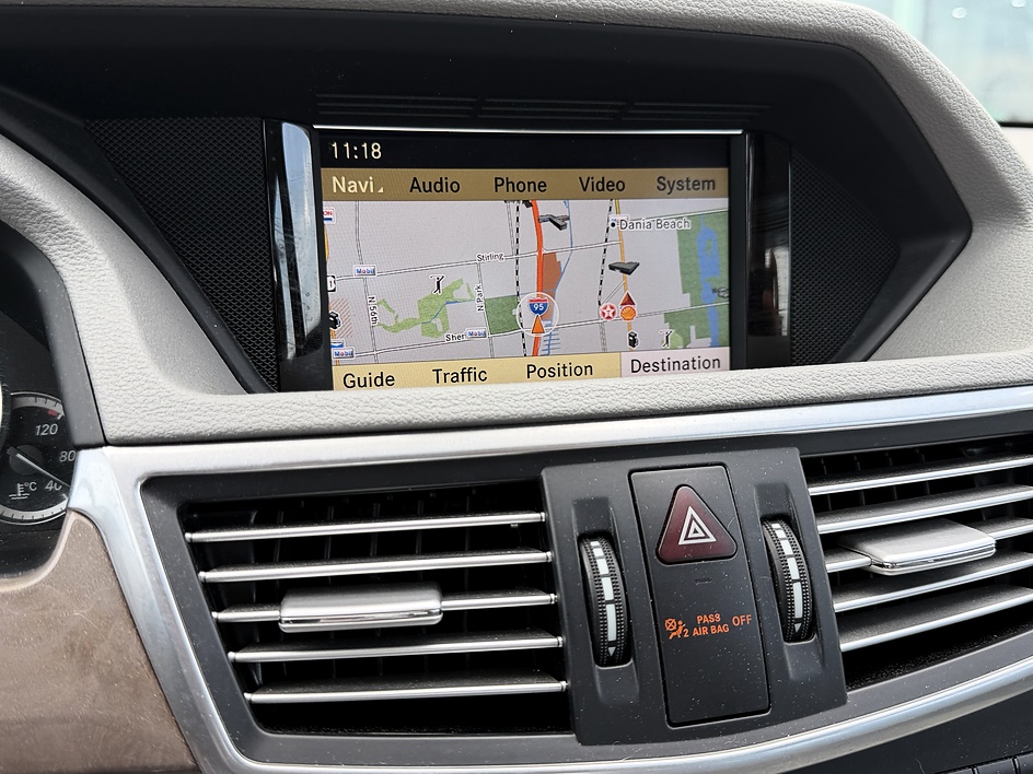 2011 Mercedes-Benz E-Class E350 Sport - Photo 22