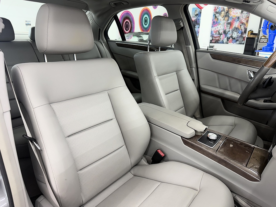 2011 Mercedes-Benz E-Class E350 Sport - Photo 18