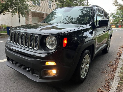 2018 Jeep Renegade Latitude's photo