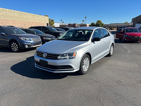 2016 Volkswagen Jetta S's photo