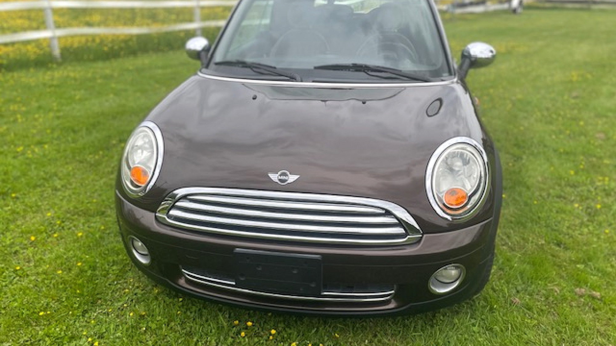 2009 MINI COOPER CONVERTIBLE 6 SPEED MANUAL Simon Luxury Motorcar Ltd