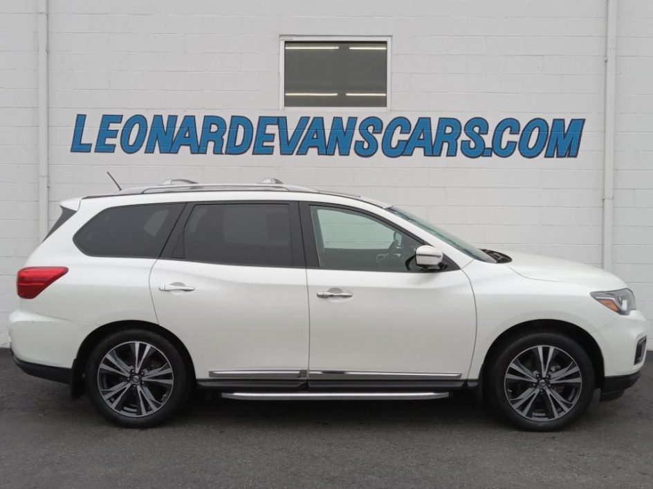 2018 Nissan Pathfinder Platinum