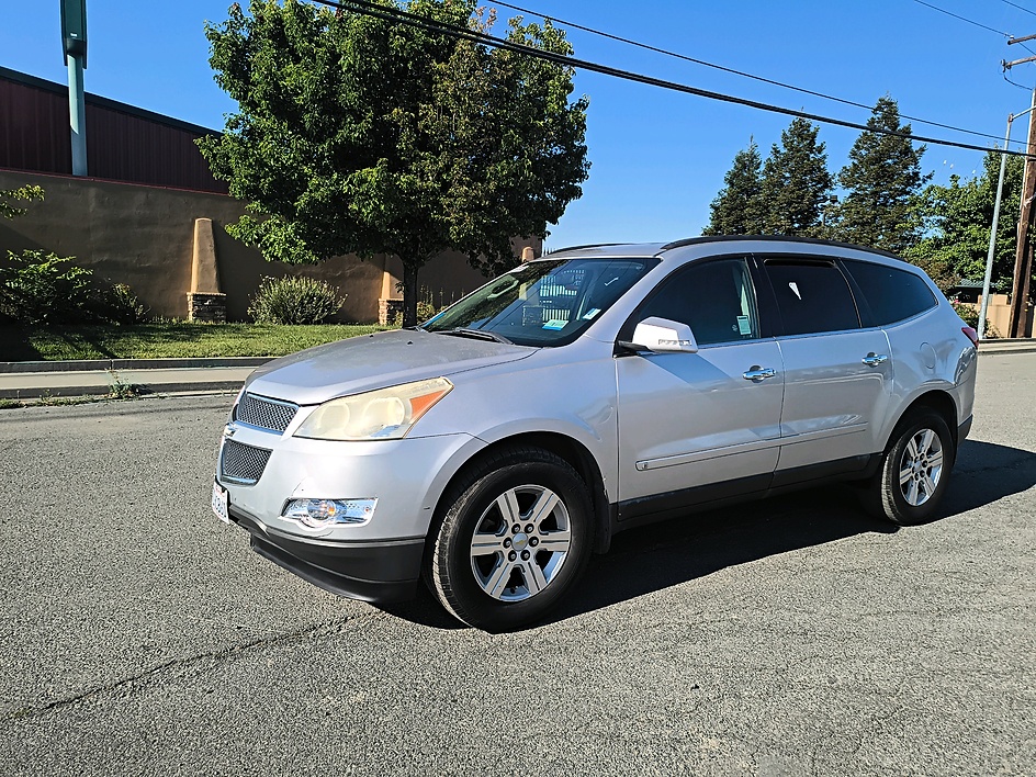 2010 Chevrolet Traverse 3.6 AT 1LT's photo