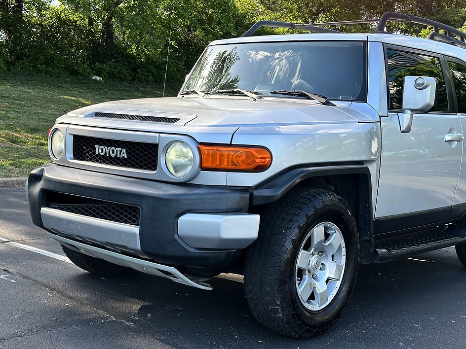 2008 TOYOTA FJ CRUISER - My Way Motors LLC