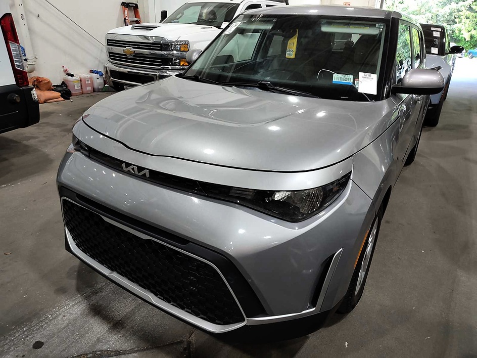 2023 Kia Soul 2.0L LX IVT's photo
