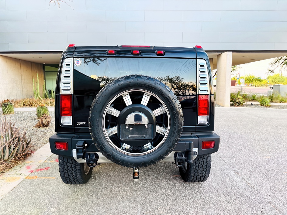 2008 Hummer H2 3/4 Ton Base photo 8