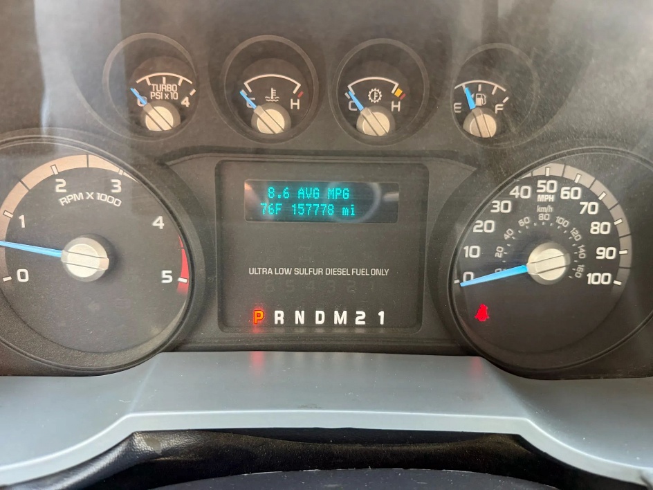 2013 Ford F-550 - Photo 18