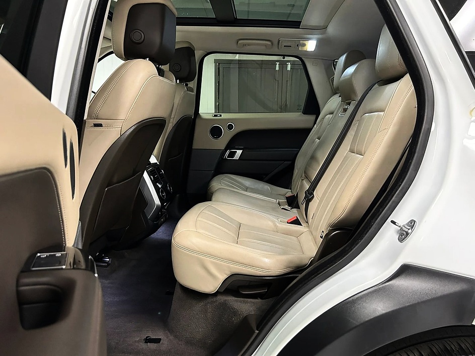 2018 Land Rover Range Rover Sport HSE - Photo 8