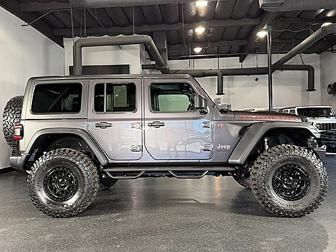 2025 Jeep Wrangler Rubicon's photo