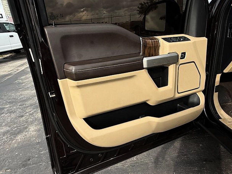 2020 Ford F-150 Lariat - Photo 13