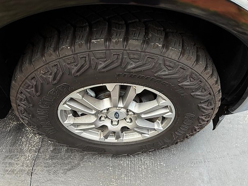 2020 Ford F-150 Lariat - Photo 25