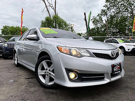 2014 Toyota Camry SE