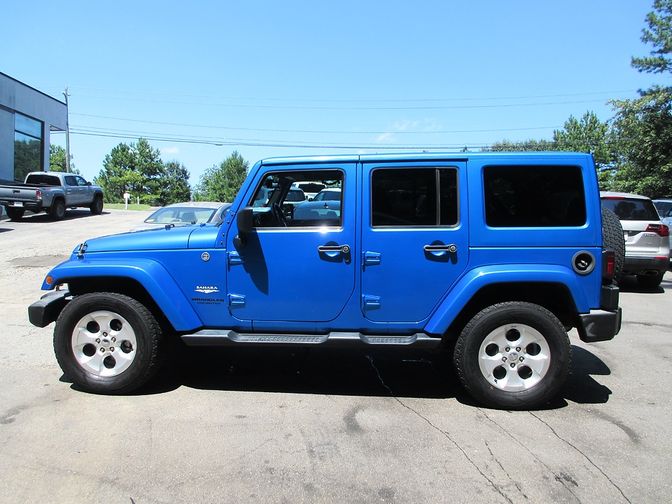 Jeep Wrangler photo 8