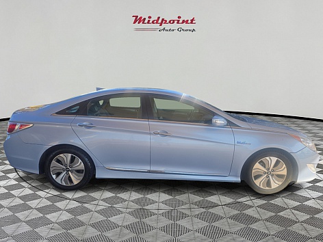 2013 Hyundai Sonata Hybrid Limited's photo